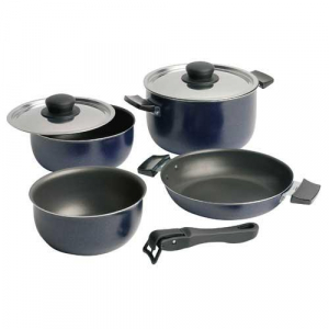 Stoviglie ed accessori da campeggio