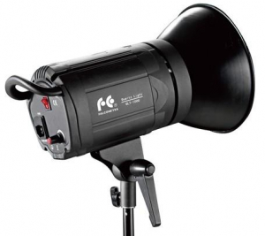 17360952111616-falconeyesqltk21000unitadiflashperstudiofotograficonerobianco