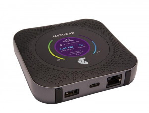 17425509108021-netgearmr1100routerdiretecellulare