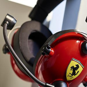 17425923738006-thrustmasternewtracingscuderiaferrarieditionauricolarecablatoapadiglionegamingnerorosso