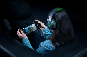 17426174651254-razerkairaproauricolareconcavoesenzacavoapadiglionegamingbluetoothnero