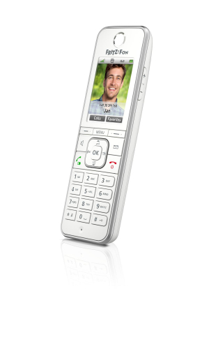 17427509344507-fritzfonc6internationaltelefonodectidentificatoredichiamatabianco