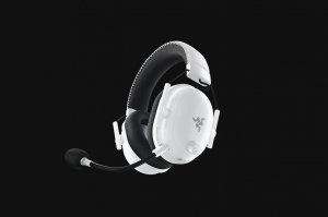 17428223525786-razerblacksharkv2proauricolarewirelessapadiglionegamingbianco