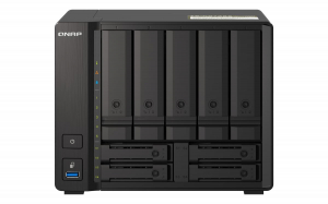 17429120706195-qnaptsh973axnastowerryzenembeddedv1500b8gbddr40tbqutsheronero