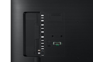 17429224251635-samsunghau8000127cm504kultrahdsmarttvnero20w