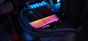 17429450201322-kingstontechnologyfurybeast32gb3200mtsddr4cl16dimmkitda21gx8rgb