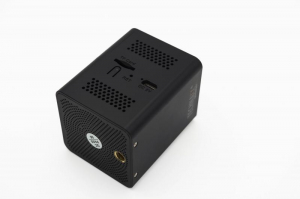 17429484362411-technaxxtx190telecameradisicurezzaipinterno2304x1296pixelscrivaniaparete