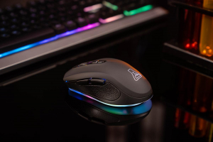 17430192745163-theglabkultneonmousegamingmanodestrarfwireless2400dpi