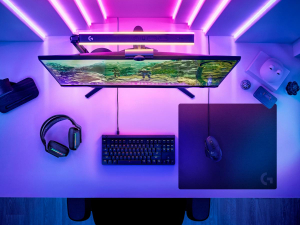 17430200181164-logitechgg740
