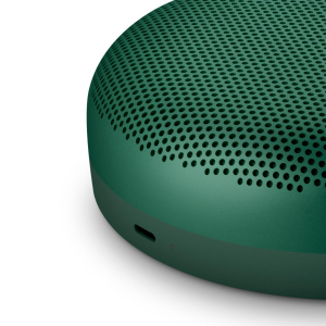 17431273749227-bangolufsenbeosounda12ndgenaltoparlanteportatilestereoverde5w