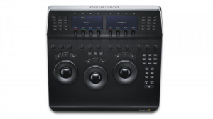 17431485901185-blackmagicdesigndavinciresolveminipanel