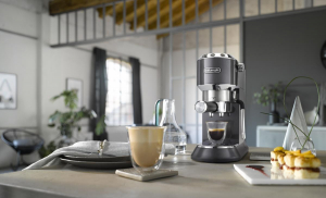 17432183447046-delonghiec885gymanualemacchinaperespresso1l