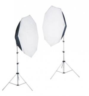 17432763669928-falconeyes290587setdiattrezzatureperstudiofotograficonerobianco