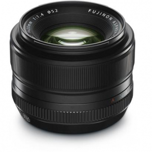 17433026889399-fujifilmxf35mmf14rnero