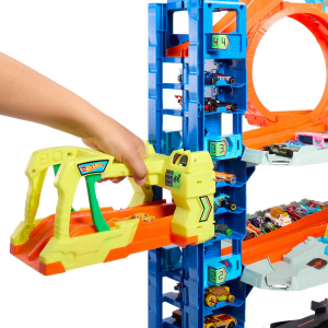 17433793860499-hotwheelscityhkx48veicologiocattolo