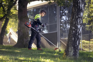 17433976173996-husqvarna525irxtbatteriarosso