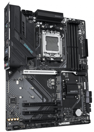 17434325908773-gigabyteb850gamingwifi6schedamadrecpuamdryzenserie9000vrmdigitale622fasifinoa8200mhzddr5oc1xpcie502xpcie40m2langbewifi6usb32gen2