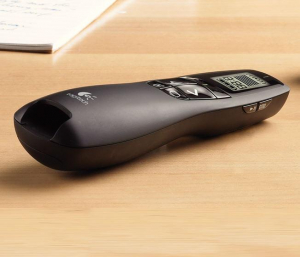 17435032137988-logitechprofessionalpresenterr700puntatorewirelessrfnero