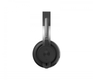 17435036230838-logitechzone900