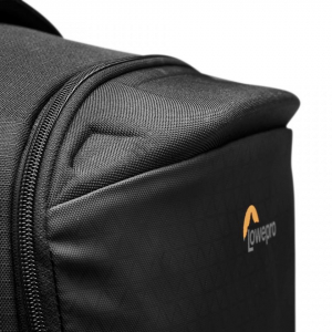 17435038292958-loweproflipsidebackpack300awiiizainonero