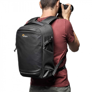 17435038301348-loweproflipsidebackpack300awiiizainonero