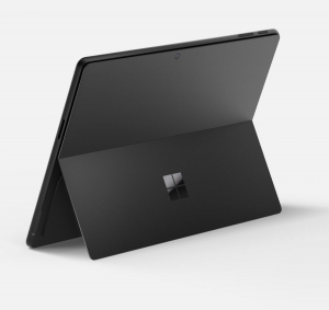 1743538468995-microsoftsurfaceprocopilotpc13oledtouchscreensnapdragonxelite16gbram512gbssddeviceonlyblack
