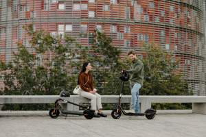 17435610808371-ninebotbysegwayninebotkickscooterf2prodneroarancione20kmh