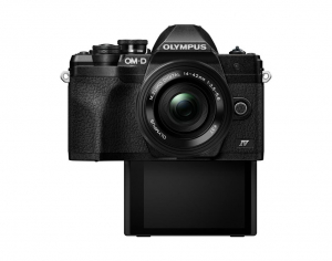 17435737908714-olympusomdem10markived1442mmf3556ez43milc203mplivemos5184x3888pixelnero