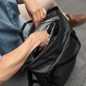 17435850594441-peakdesigneverydaytotepackzainozainocasualneronylon