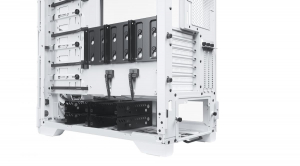17435891955201-phanteksp600smiditowerbianco