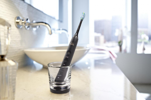 17435963418058-philipsdiamondcleansmart9400sonicarespazzolinoelettricosoniconeroconappconcustodiadaviaggiohx991789