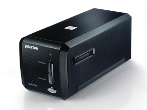 17436034400629-plustekopticfilm8200isescannerperpellicoladiapositiva7200x7200dpinero