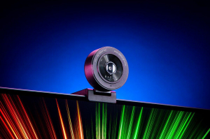 1743618063026-razerkiyoxwebcam21mp1920x1080pixelusb20nero