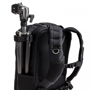 17437108920794-thinktankairportcommuterzainonero