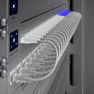 17437300844417-ubiquitiuswpromax24poel325gethernet10010002500supportopoweroverethernetpoegrigio