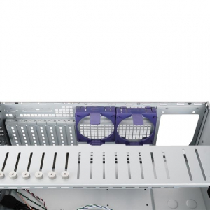 17439987731484-chieftecunc409sbcomputercasesupportonero400w