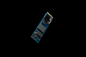 17441575327492-kingstontechnology960gdc2000bpcie40m22280enterprisessd
