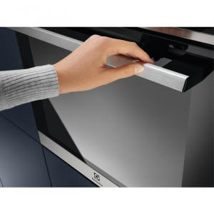 17442086216729-electroluxeoc6h77x72l2990wneroacciaioinox