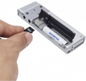 17442510113828-olympusdm720me3memoriainternaargento