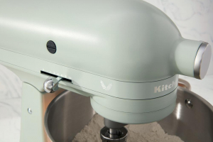 17443157237985-kitchenaid5ksm180leelbsbattitoreconbase300wrameverde