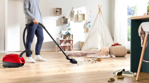 17443882646215-boschbgb41pet1aspirapolvereatraino4lacilindrosecco700wsacchettoperlapolvere
