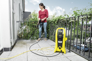 17444887543836-karcherk2batteryidropulitricecompattabatteria340lhnerogiallo