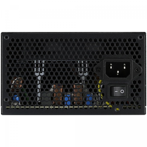 17445435071198-aerocoollux650walimentatorepercomputer204pinatxatxnero