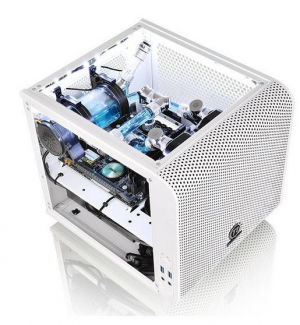 17445460917764-thermaltakecorev1snoweditioncubobianco