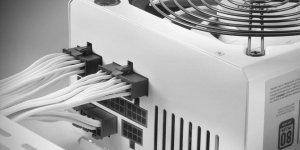 17445503623204-marsgamingmpze750malimentatorepercomputer750w24pinatxatxbianco