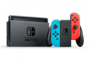 17445565432665-nintendoswitchrossoneonbluneonschermo62pollici