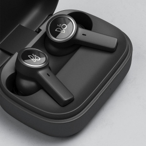 17445618270729-bangolufsenbeoplayexauricolaretruewirelessstereotwsinearmusicaechiamatebluetoothnero