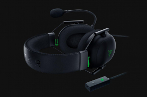 1744582222193-razerblacksharkv2auricolarecablatoapadiglionegamingneroverde