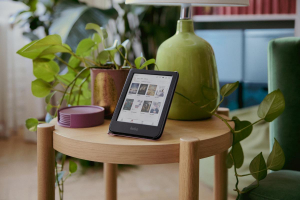 17446135316562-rakutenkoboclaracolourlettoreebooktouchscreen16gbwifinero