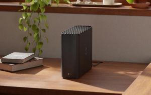 1744647277193-synologybeestationnasdesktoprtd1619b1gb4tbssdnero